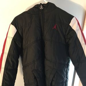 Air Jordan Boys' Puffer Bubble Jacket Size M